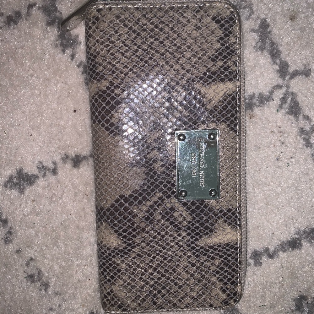 Michael Kors SnakeSkin Wallet